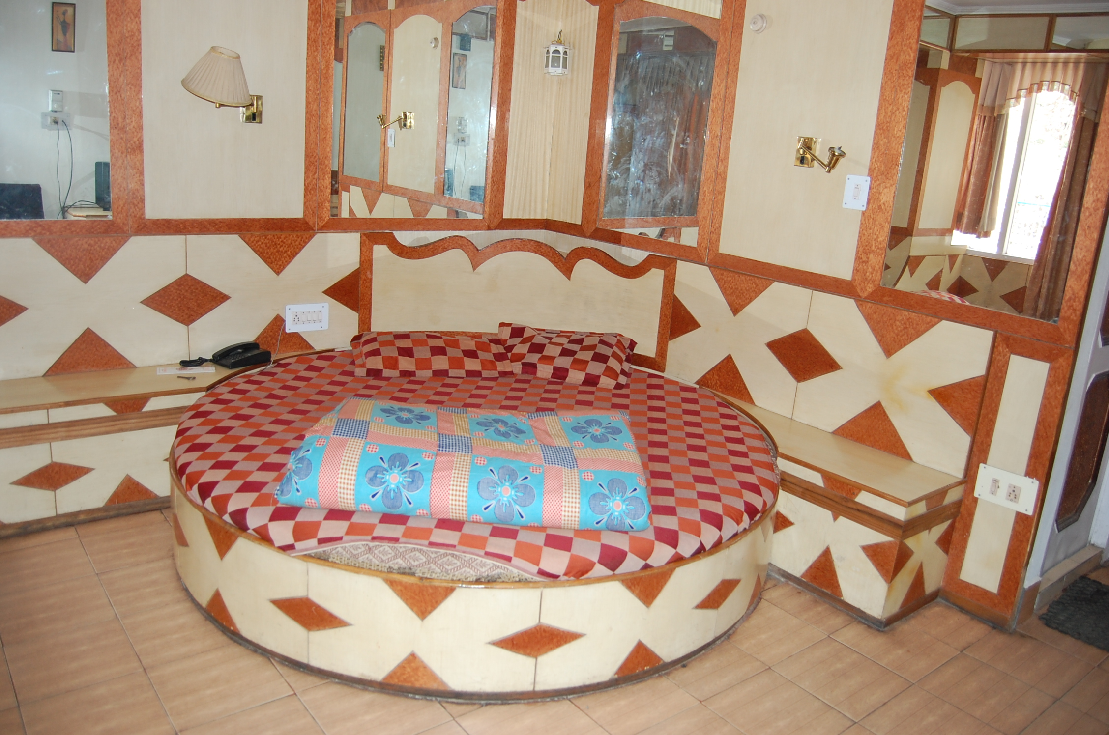 Hotel Gulmarg Regency — photo 12