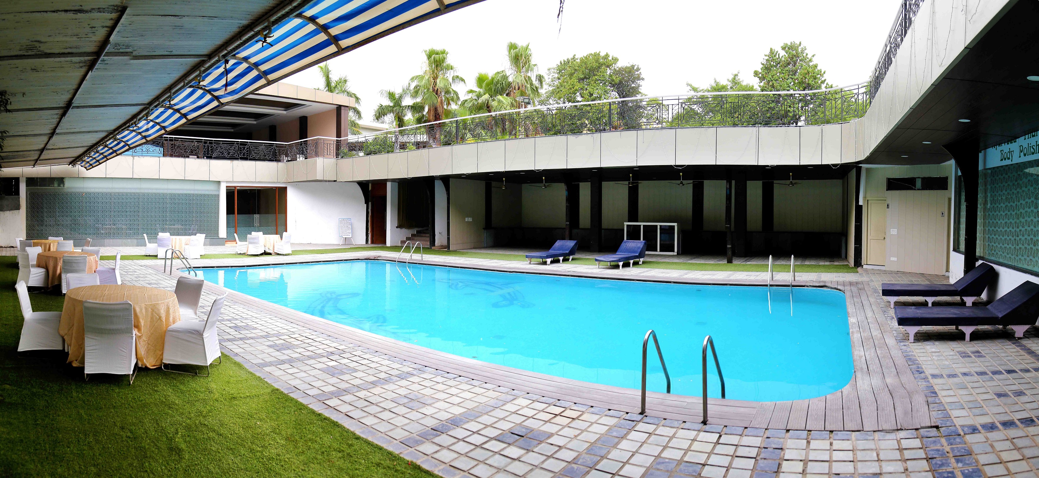Hotel Dee Marks — photo 8