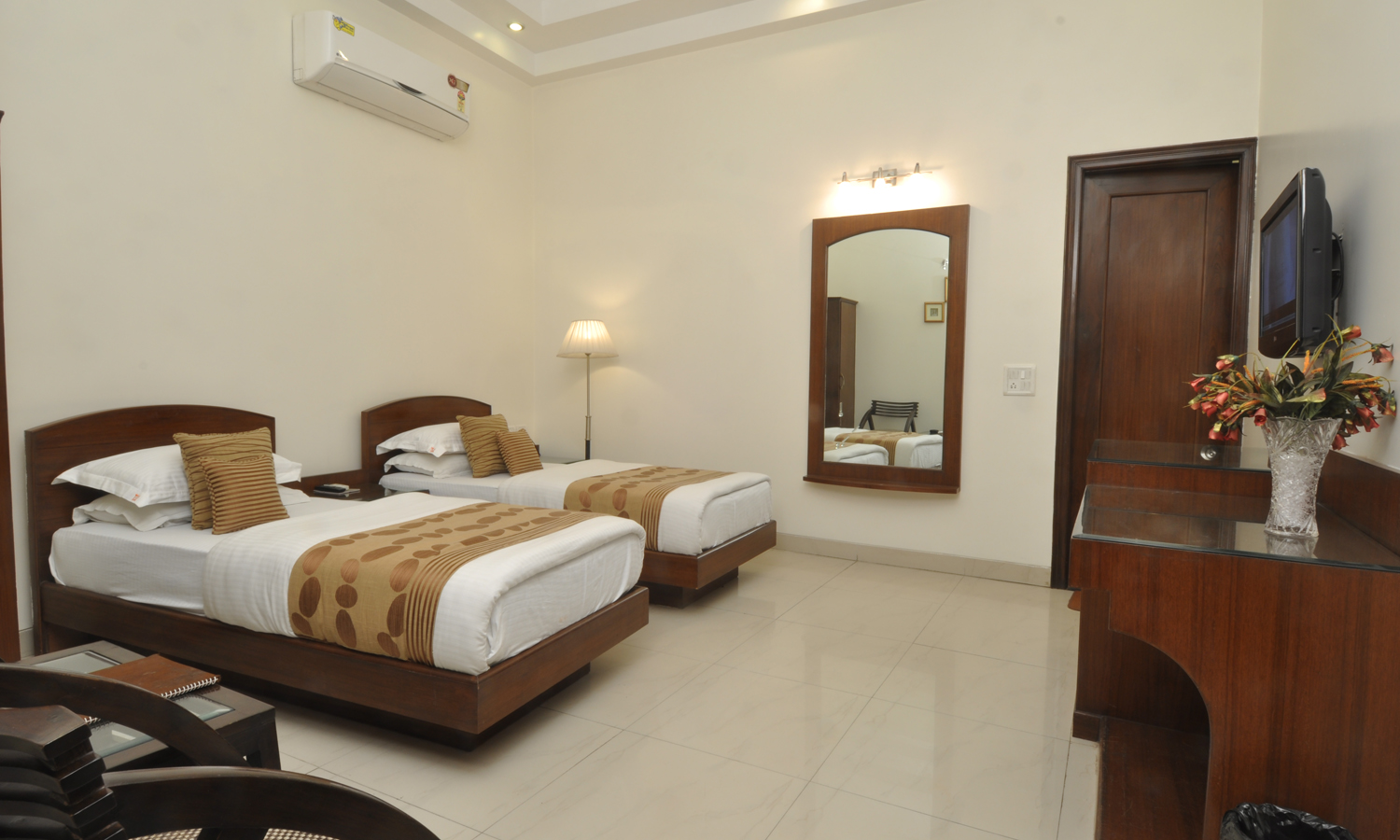 The Shipra International — photo 8