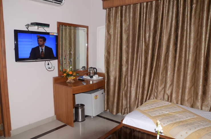 Hotel The League-Gurgaon — photo 11
