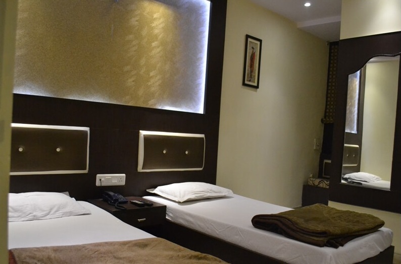 Hotel The Spot — photo 12