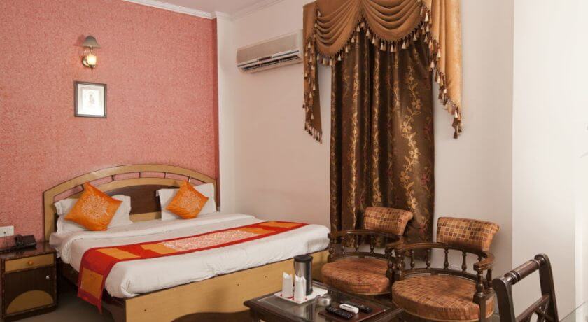 Hotel Paras International — photo 8