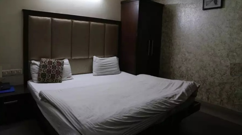 Hotel Metro Plaza — photo 15