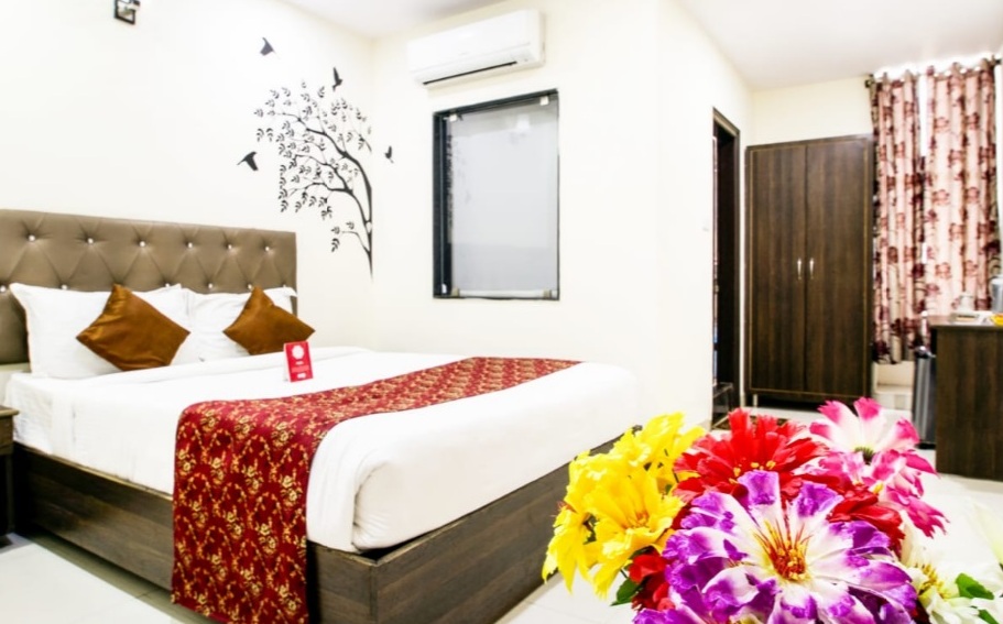 Hotel Lotus Grand — photo 16