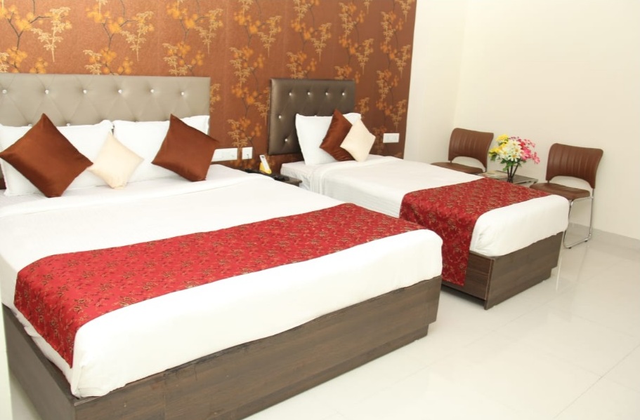 Hotel Lotus Grand — photo 21