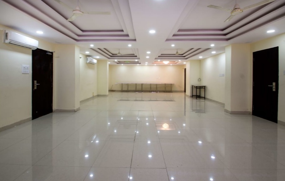 Hotel Lotus Grand — photo 6