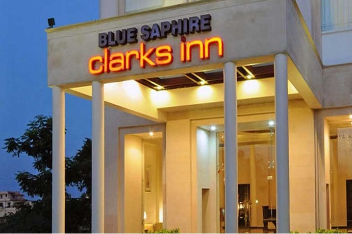 Blue Saphire Clarks Inn-Rampur Road — photo 2