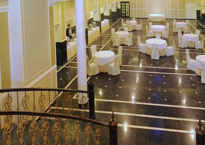 Blue Saphire Clarks Inn-Rampur Road — photo 15