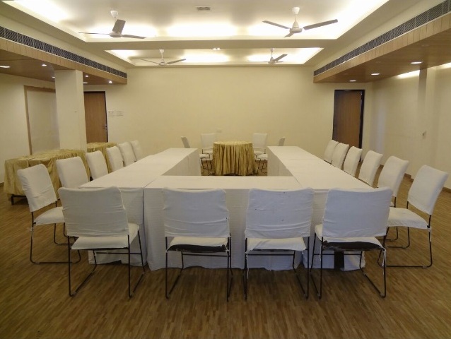 Hotel Maharani , Haldwani — photo 9