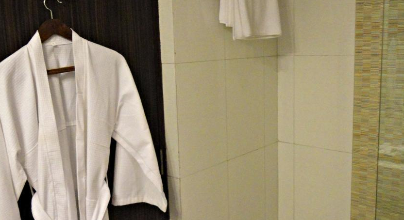 Hotel Corporate Regency,DLF Phase 3 — photo 8
