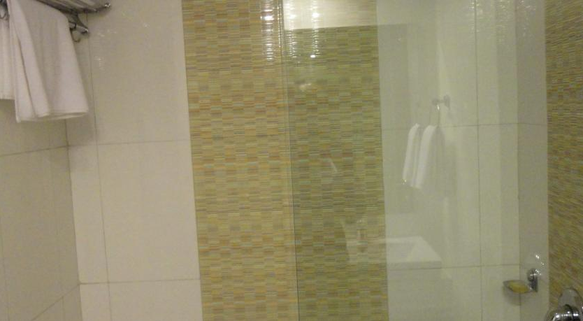 Hotel Corporate Regency,DLF Phase 3 — photo 12