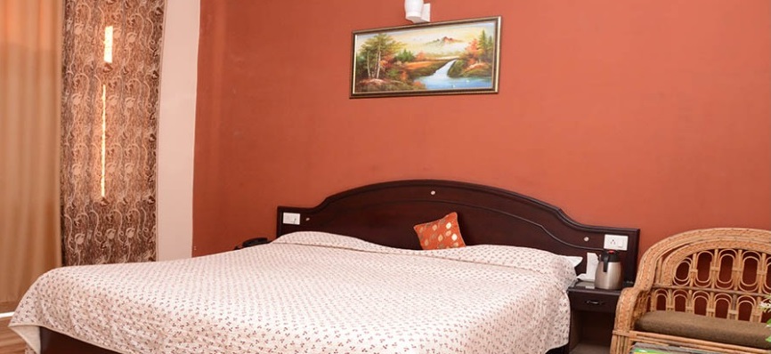 Hotel binsar Eco Resort , Almora — photo 6