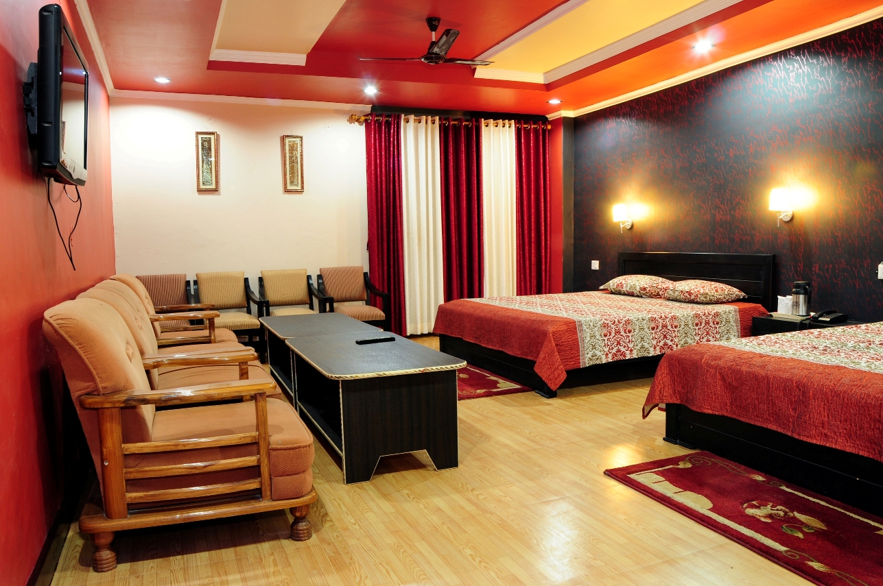 Hotel Sunita-Lower Mall Road — photo 7