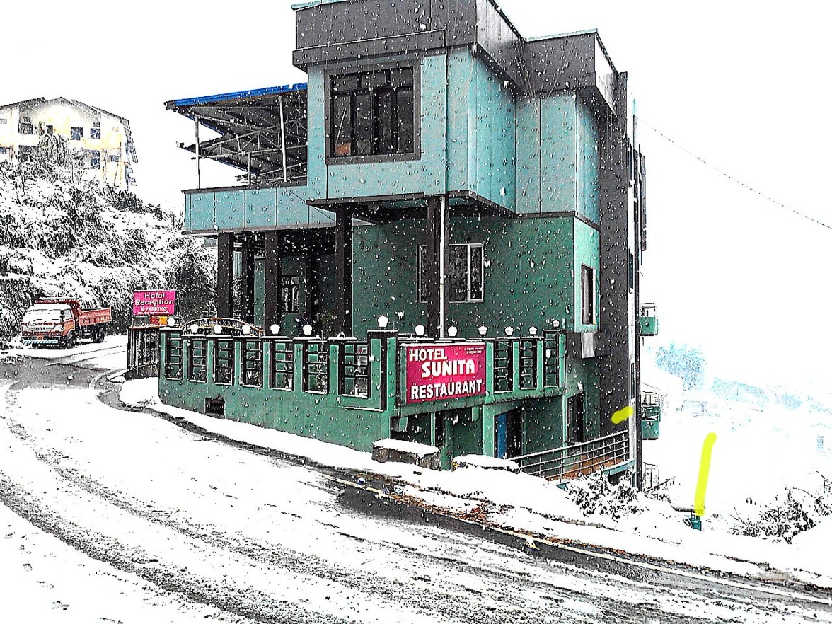 Hotel Sunita-Lower Mall Road — photo 21