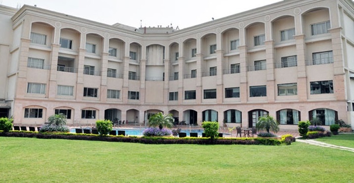 Ark Hotel