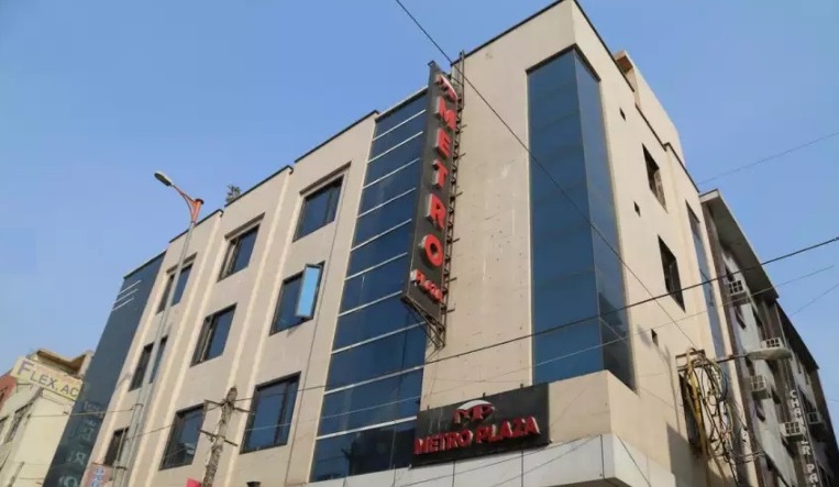 Hotel Metro Plaza