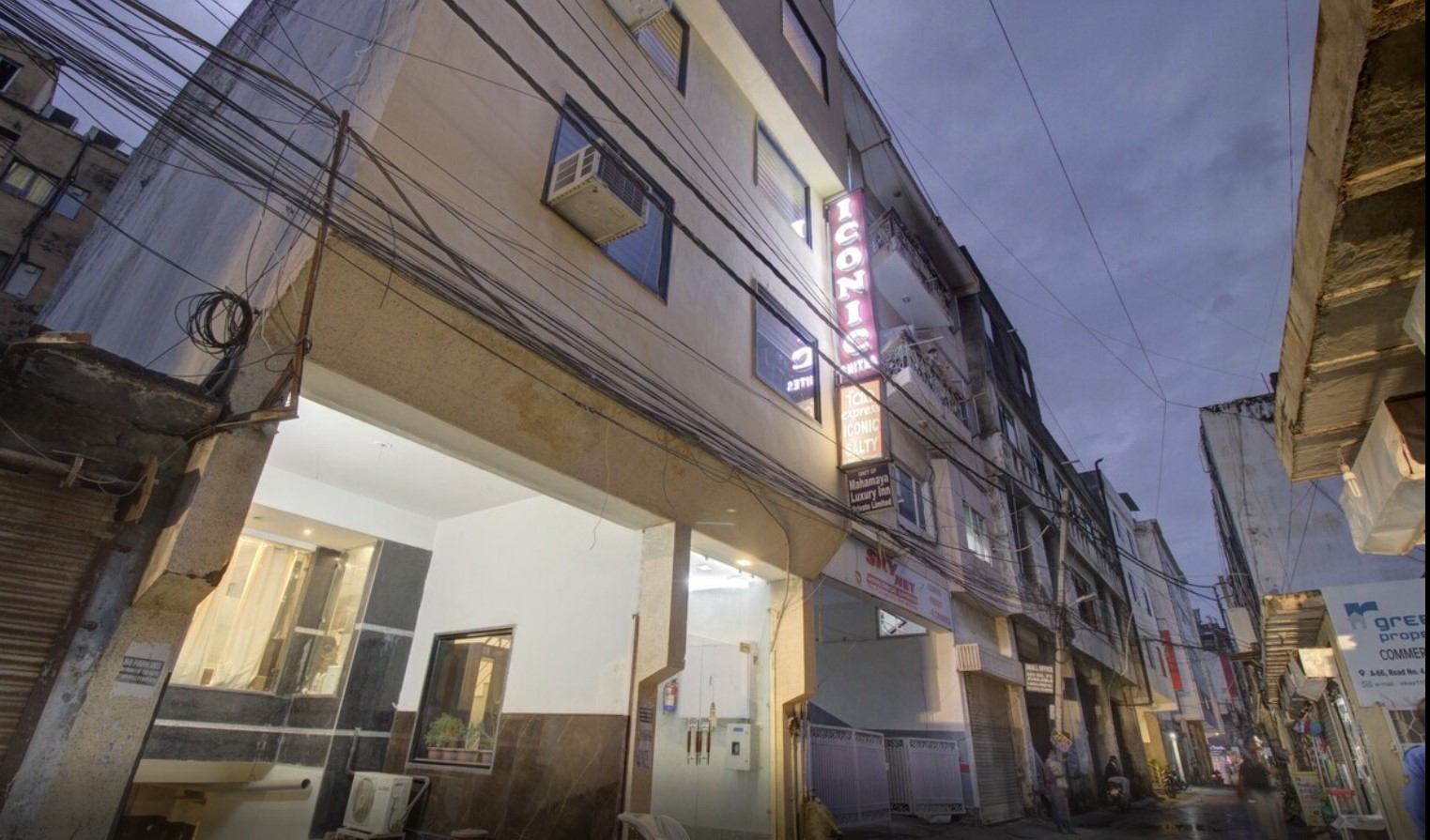 Hotel Iconic Suites